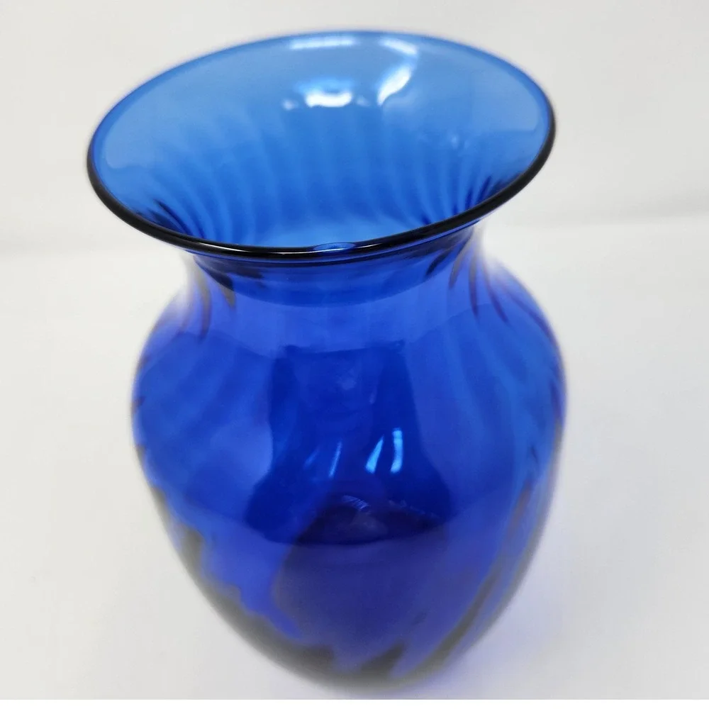 Indiana Glass Swirl 
